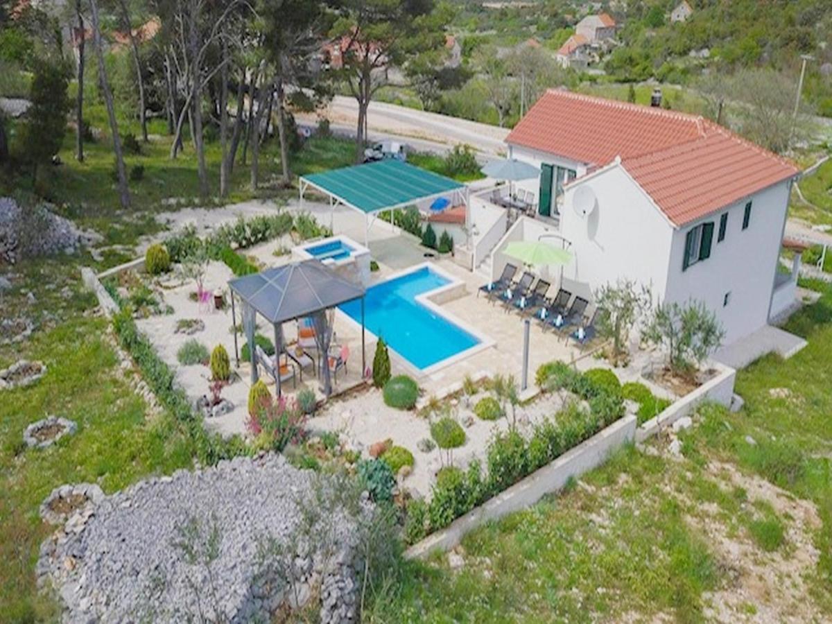 Holiday Home Ela Dracevica Экстерьер фото