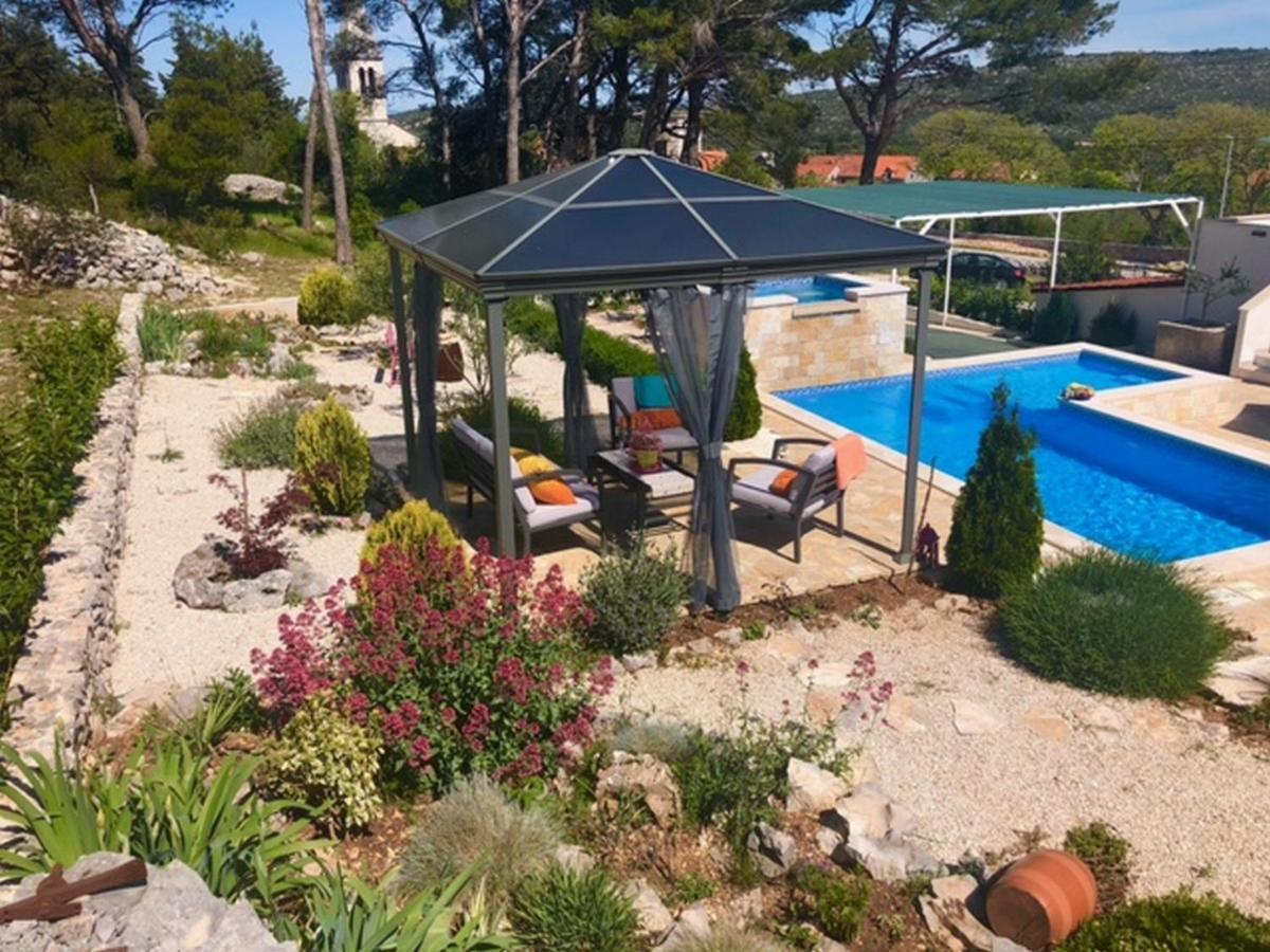 Holiday Home Ela Dracevica Экстерьер фото