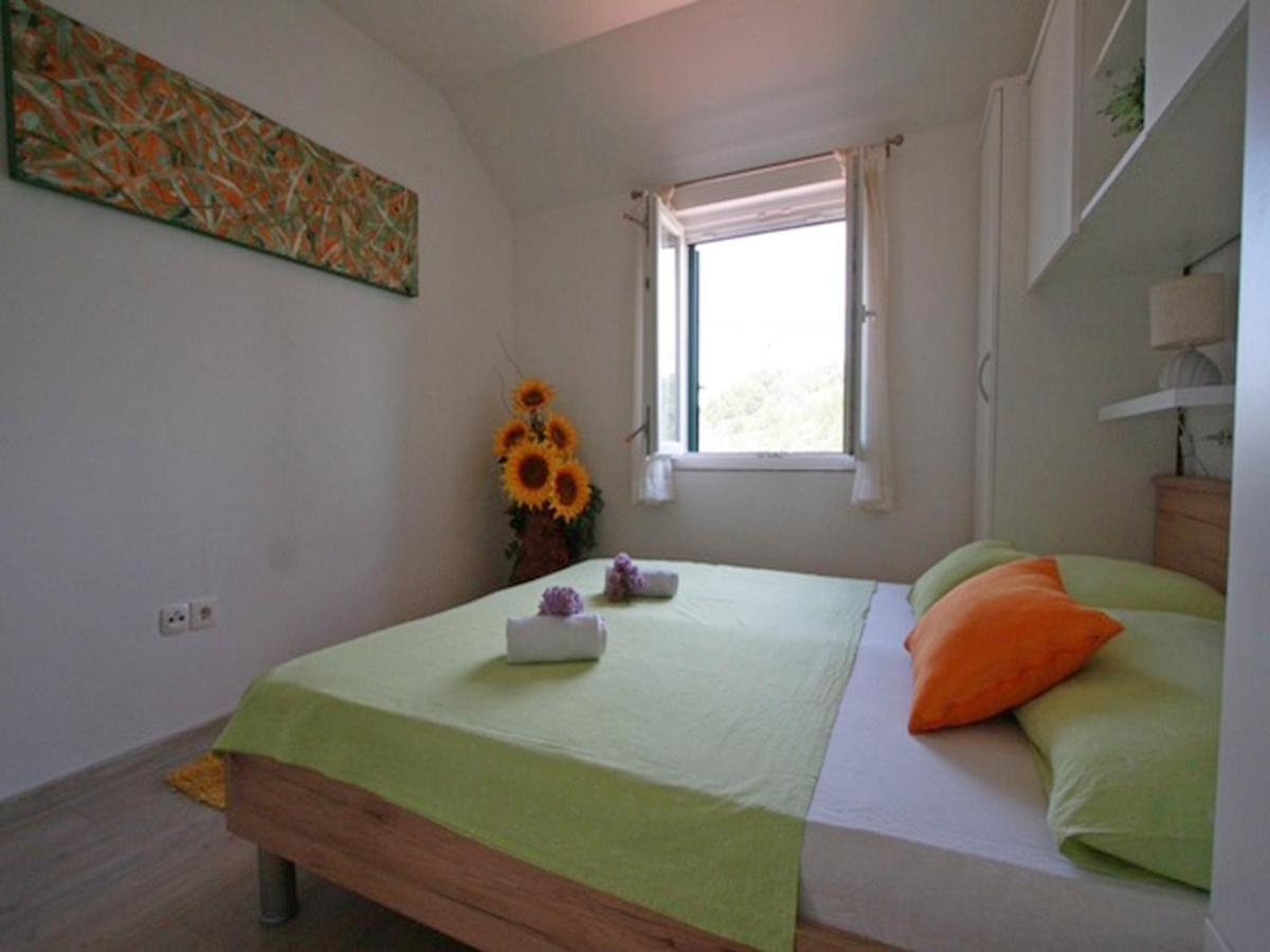 Holiday Home Ela Dracevica Экстерьер фото