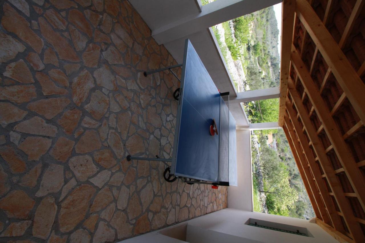 Holiday Home Ela Dracevica Экстерьер фото